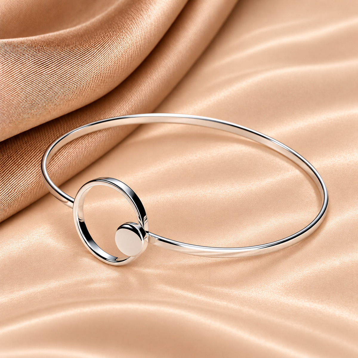 Sterling Silver Circle Hook Bangle
